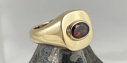 STONE SET SIGNET RING.jpeg