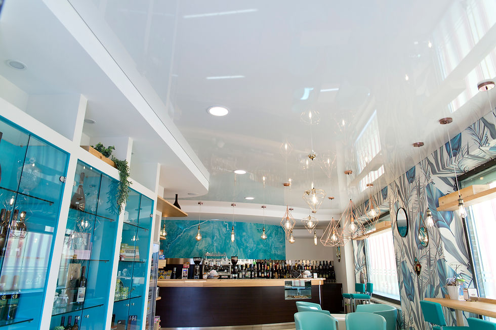 Plafond tendu finition blanc laqué.jpg
