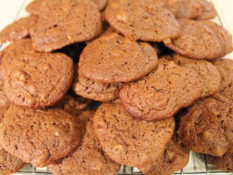 Pecan Molasses Cookies