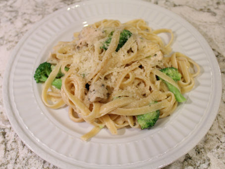 Fettuccine Alfredo with Chicken & Broccoli