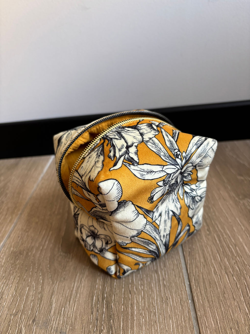 Thumbnail: Petit trousse de toilette