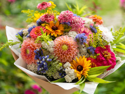 Flower Communion: Defending Diversity