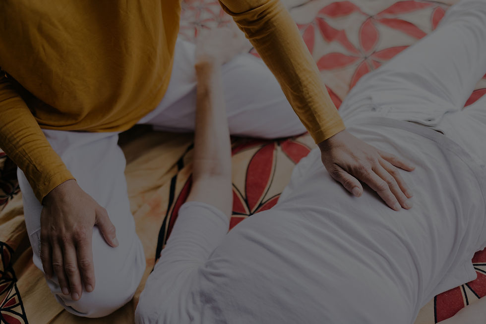 Shiatsu-Elisabeth-Jessenig-Mayer (13 von 20)_edited.jpg