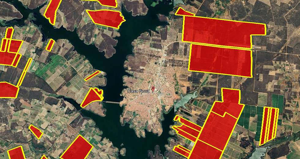 Perímetro urbano de Casa Nova/BA versus Imóveis Rurais certificados pelo INCRA. Fonte: Google Earth