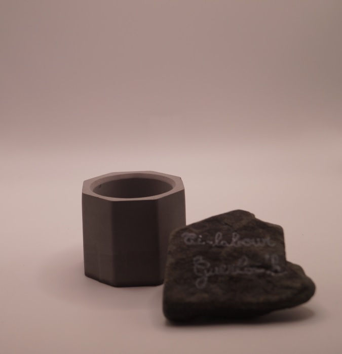 Miniature : Pot hexagonal 50x47mm