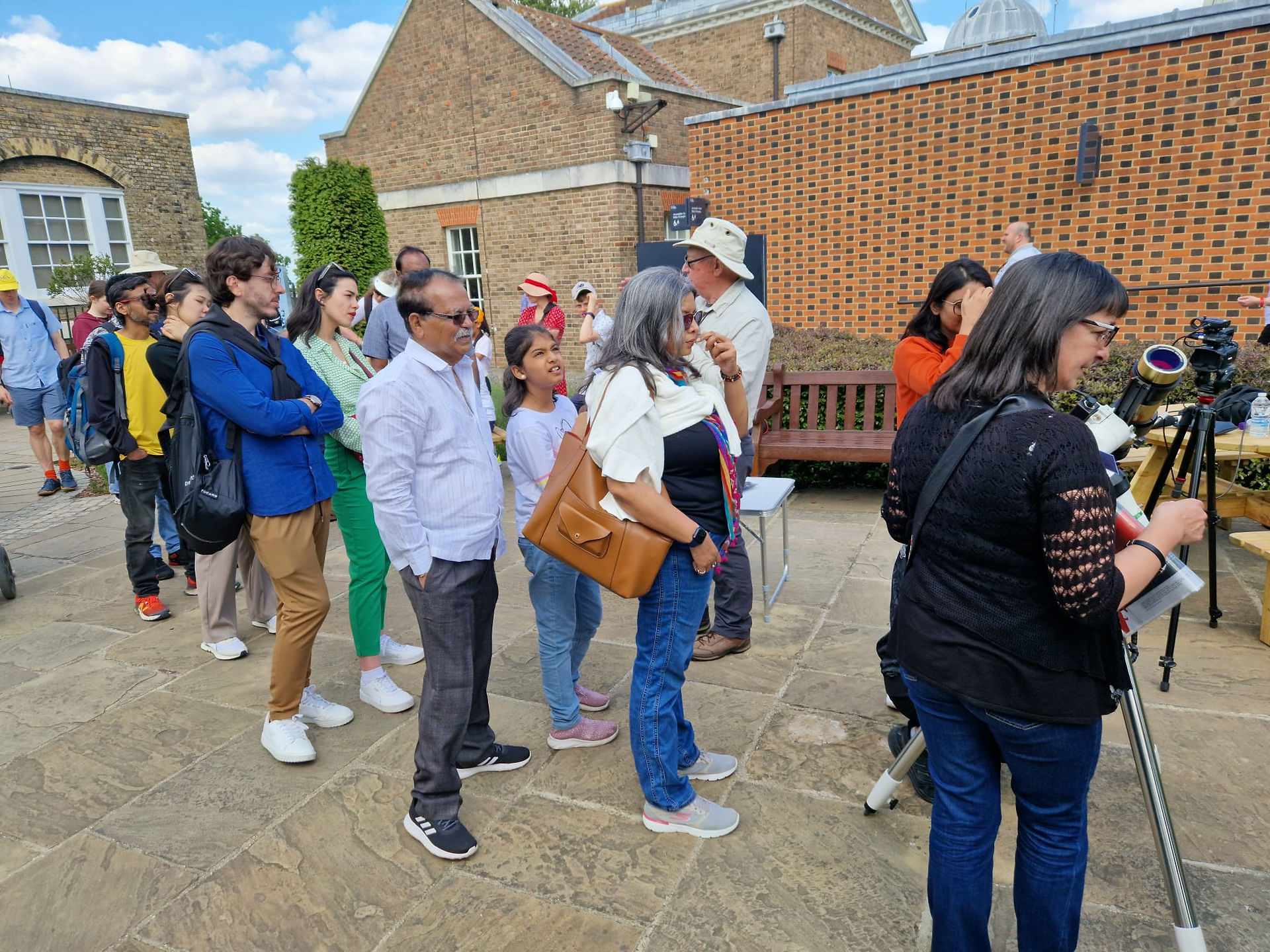 Big queue for the Solar Scope