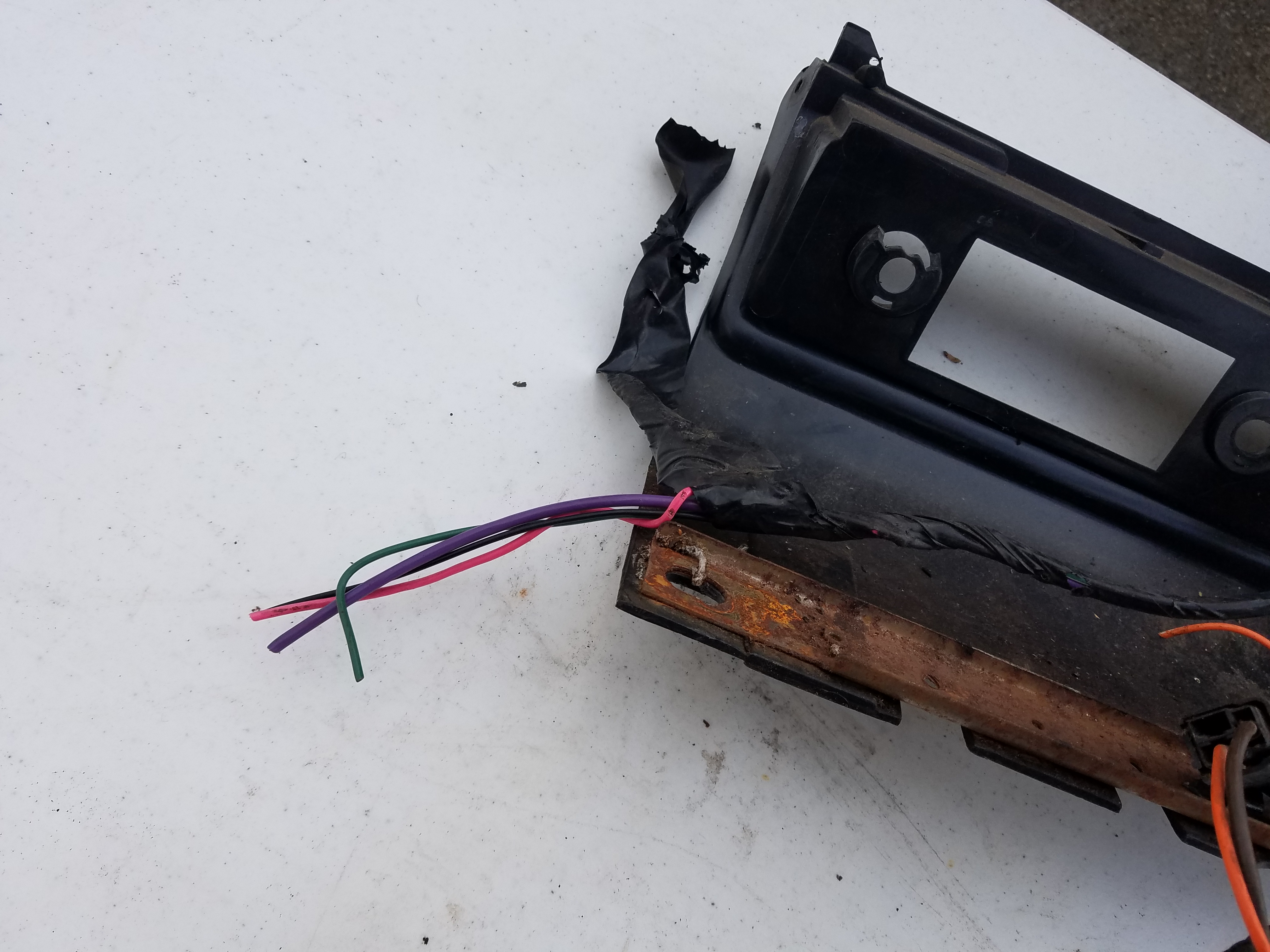 wiring leading to efi computer