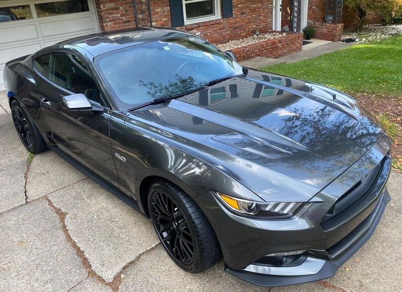 All you wanna do is ride around, Sally