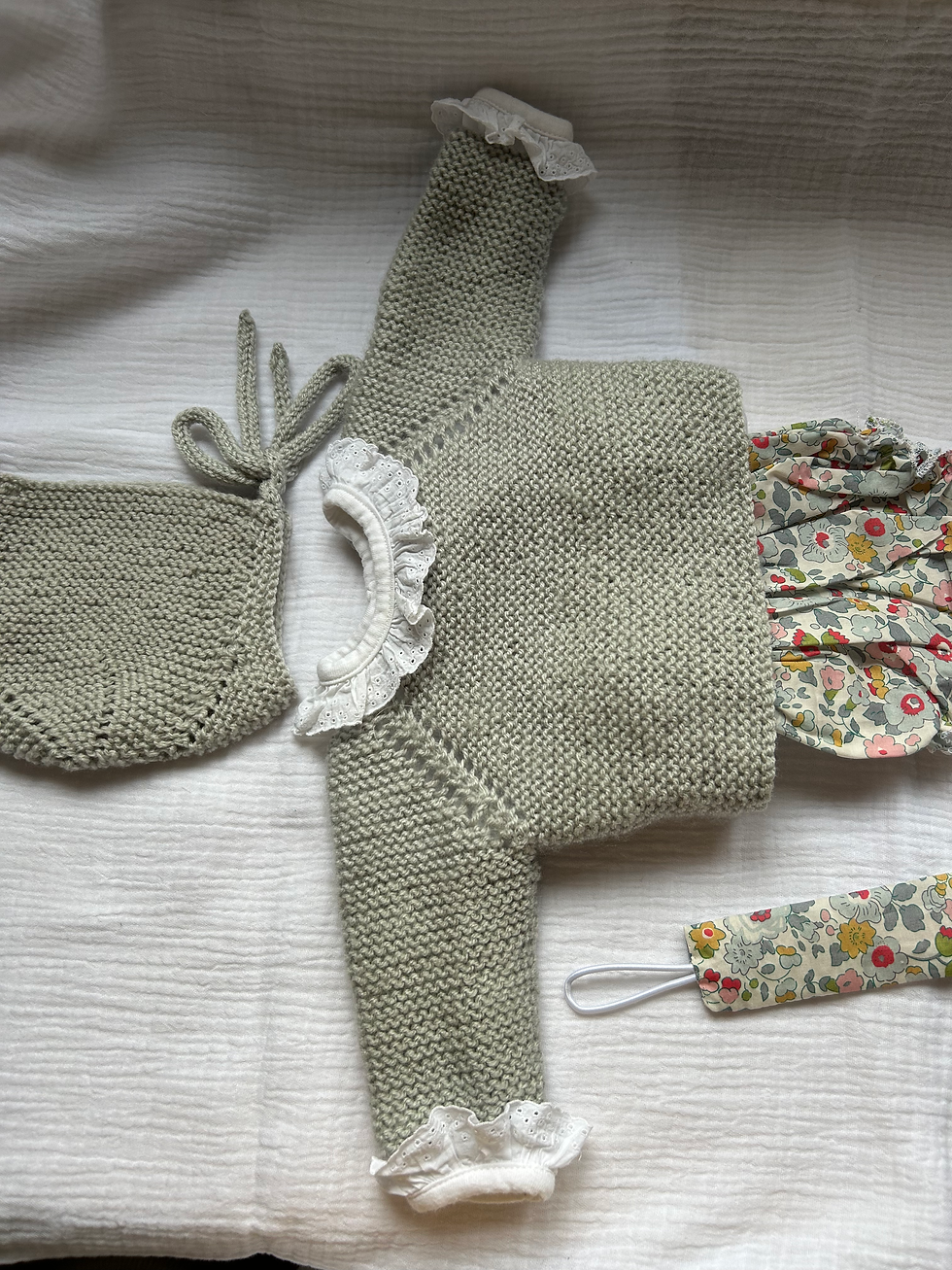 Miniatura: Conjunto gris punto