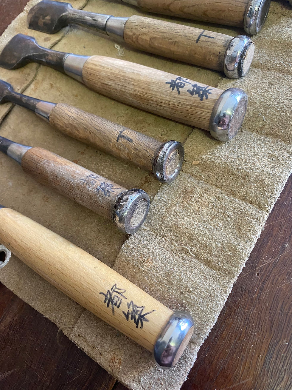Thumbnail: Vintage Japanese gouge chisels set (11pcs)