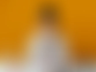 ENTRE O ESPELHO E O ALGORITMO: QUANDO A ESTÉTICA DEIXA DE SER ESCOLHA?