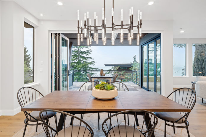 5630 Beach Drive SW (Seattle) - PRINT (15 of 47).jpg