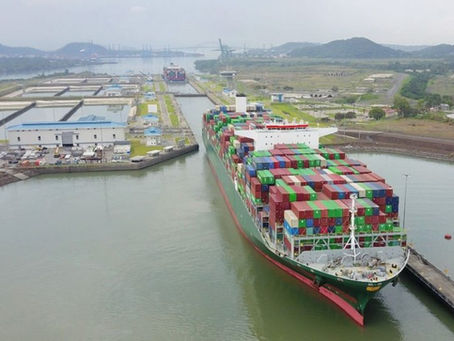 Canal de Panamá ajustará el calado de buques neopanamax en agosto y septiembre