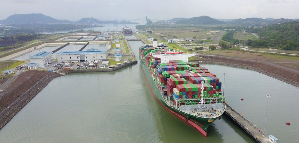 Canal de Panamá ajustará el calado de buques neopanamax en agosto y septiembre