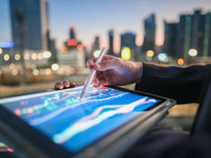 Panamá enfrenta brecha crítica en IA agéntica avanzada y busca acelerar su adopción empresarial