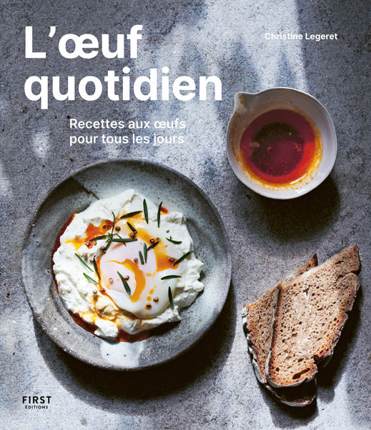 Couv L'oeuf quotidien BD copie.jpg