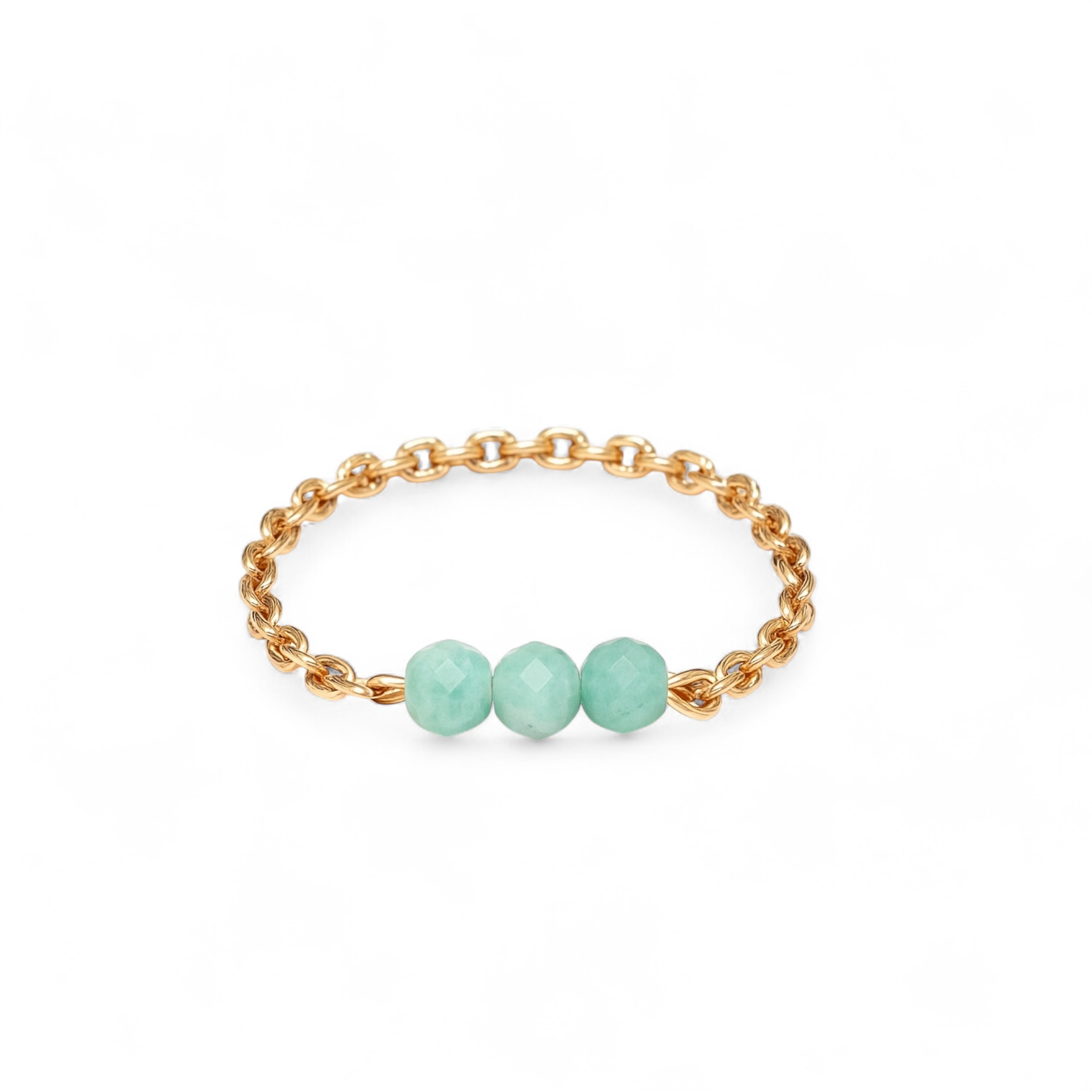 Bague chaînette Tara - Amazonite - acier inoxydable doré sur fond blanc