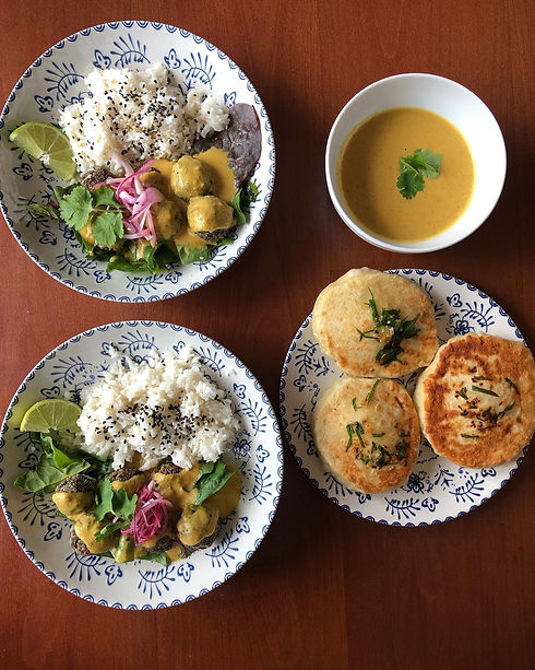 Albóndigas veganas al estilo korma