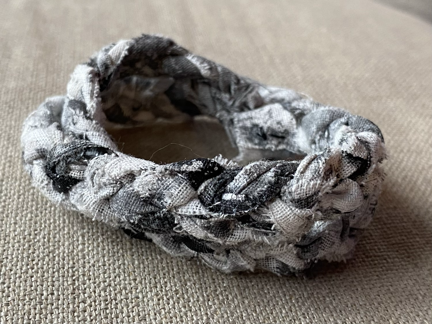 Armbånd, håndlaget