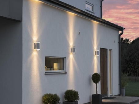 Bezpečné a chytré venkovní osvětlení: Co, kam a jak instalovat?