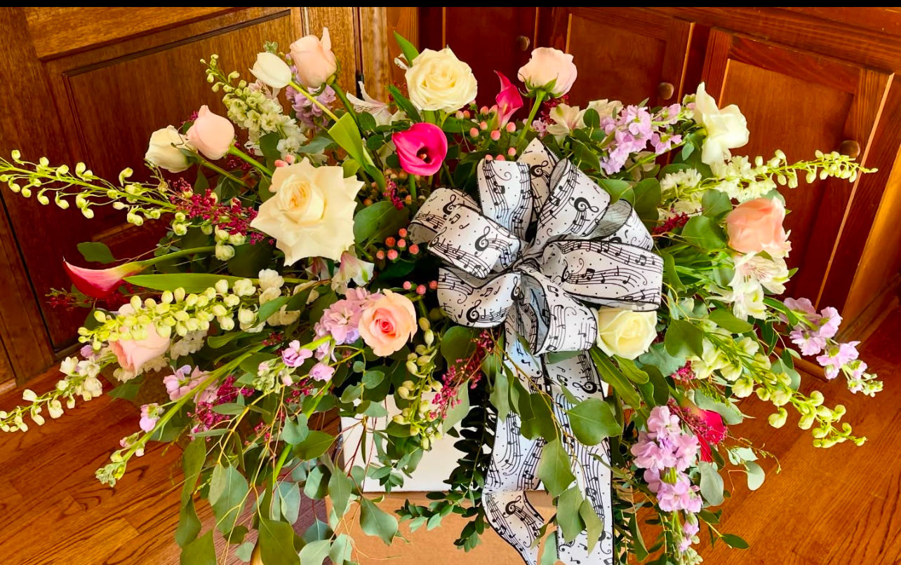 Half-Couch Casket Spray