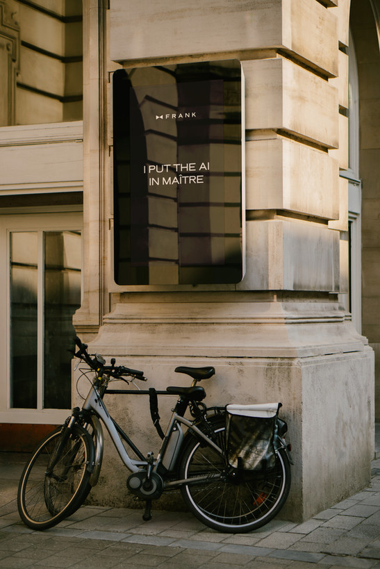 ai-maitre-restaurant-tech-outdoor-ad