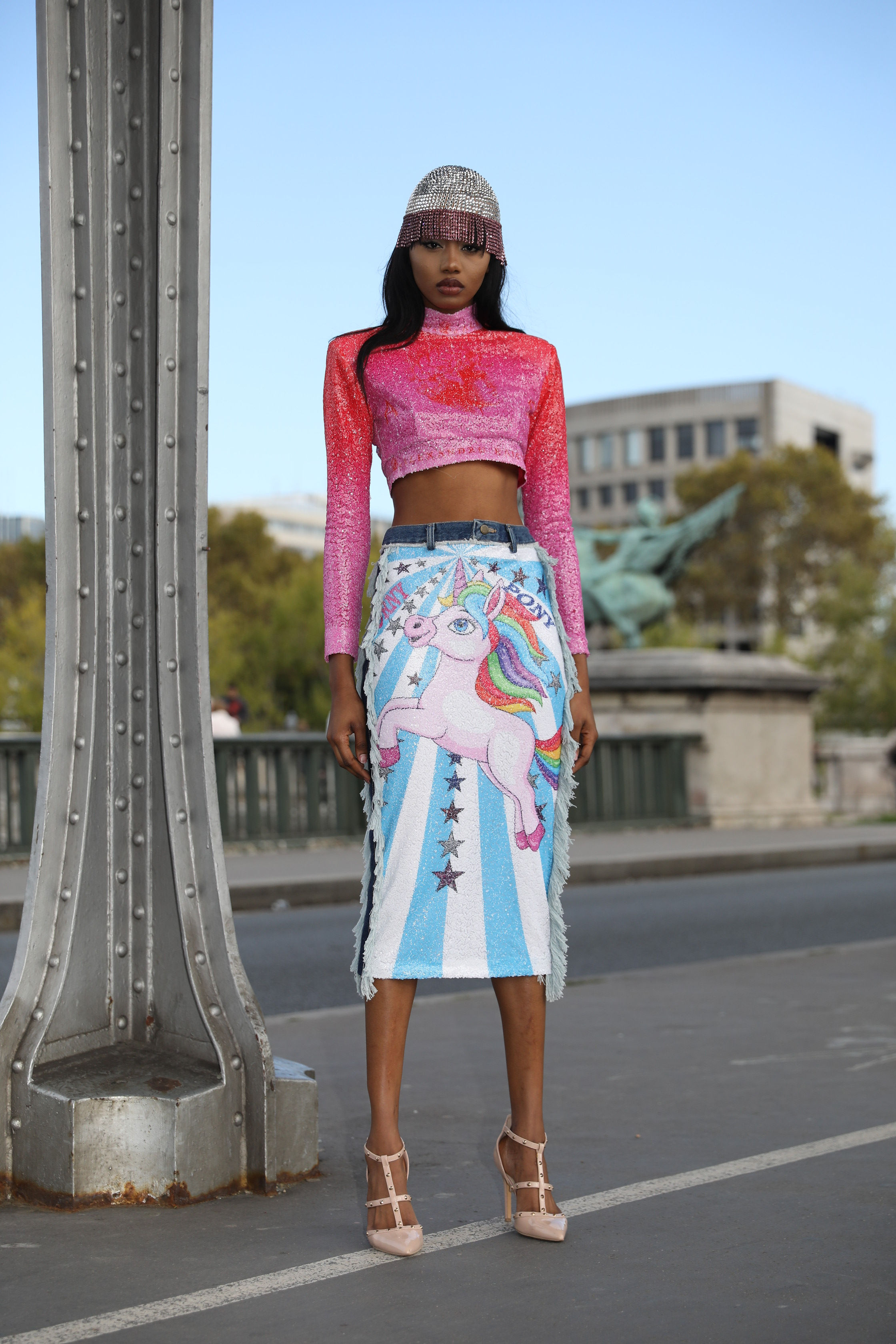 Digital Printed Sequins Ombre Crop Top