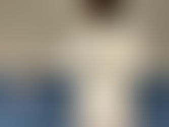 スタジオオリジナルTシャツとタオルを受付にて販売中！​