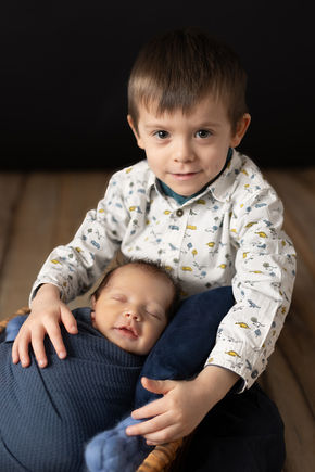 photographe-naissance-nouveau-ne-laval-mayenne-meslay-du-maine-nos-vies-en-images