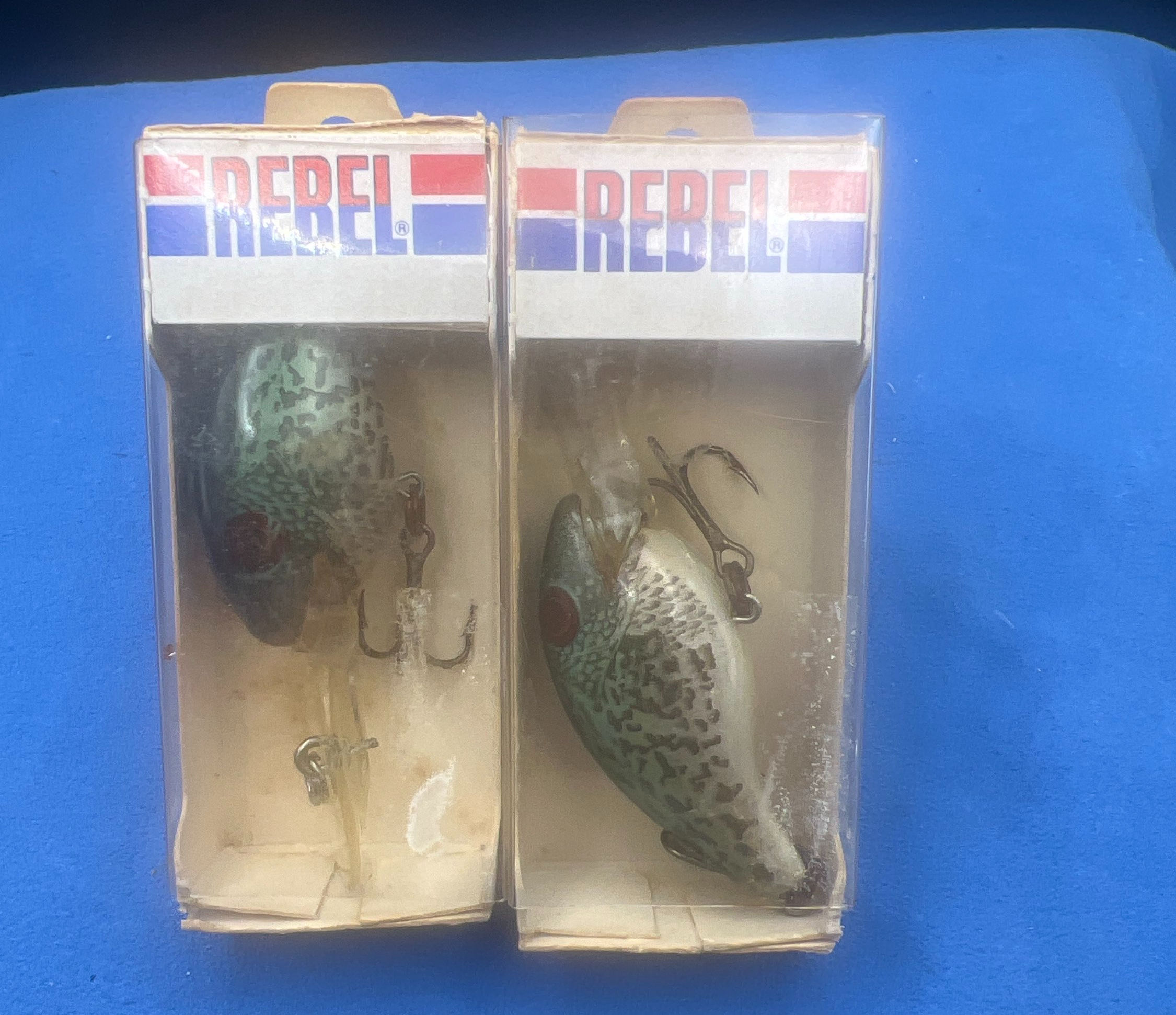 Rebel Diving Crankbait Lure Pair with Boxes