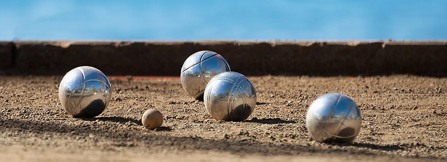 Petanque-boules.jpg