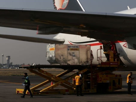 LLEGA A MÉXICO LOTE DE VACUNAS PFIZER/BIONTECH