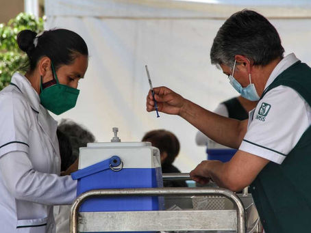 COMENZARÁ VACUNACIÓN CONTRA COVID PARA MAESTROS EN PUEBLA