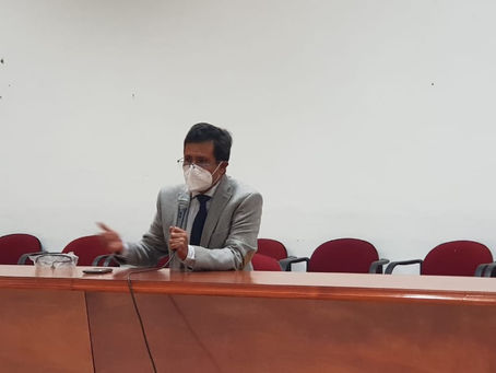 RECLAMAN TRABAJADORES DEL CECYTE A LA FEDERACIÓN 43 MDP