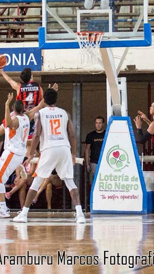 AJUSTADA CAIDA DE PETRO EN VIEDMA