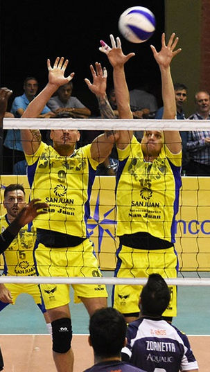 COMIENZO ESQUIVO PARA GIGANTES