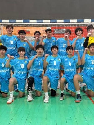 Neuquén juega el Argentino de  Cadetes en Mendoza