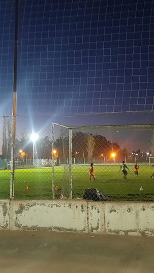 Se hizo la luz, Patagonia iluminó su cancha principal 