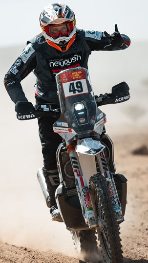 Arrancó el Rally Dakar, con el neuquino Rostan en competencia 