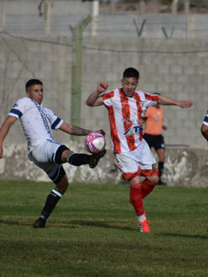 Pálido empate en el Oeste: Maronese e Independiente no se sacaron ventajas