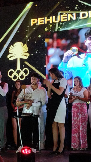 Iñaki Basiloff se quedó con el Pehuén de oro al deportista del año