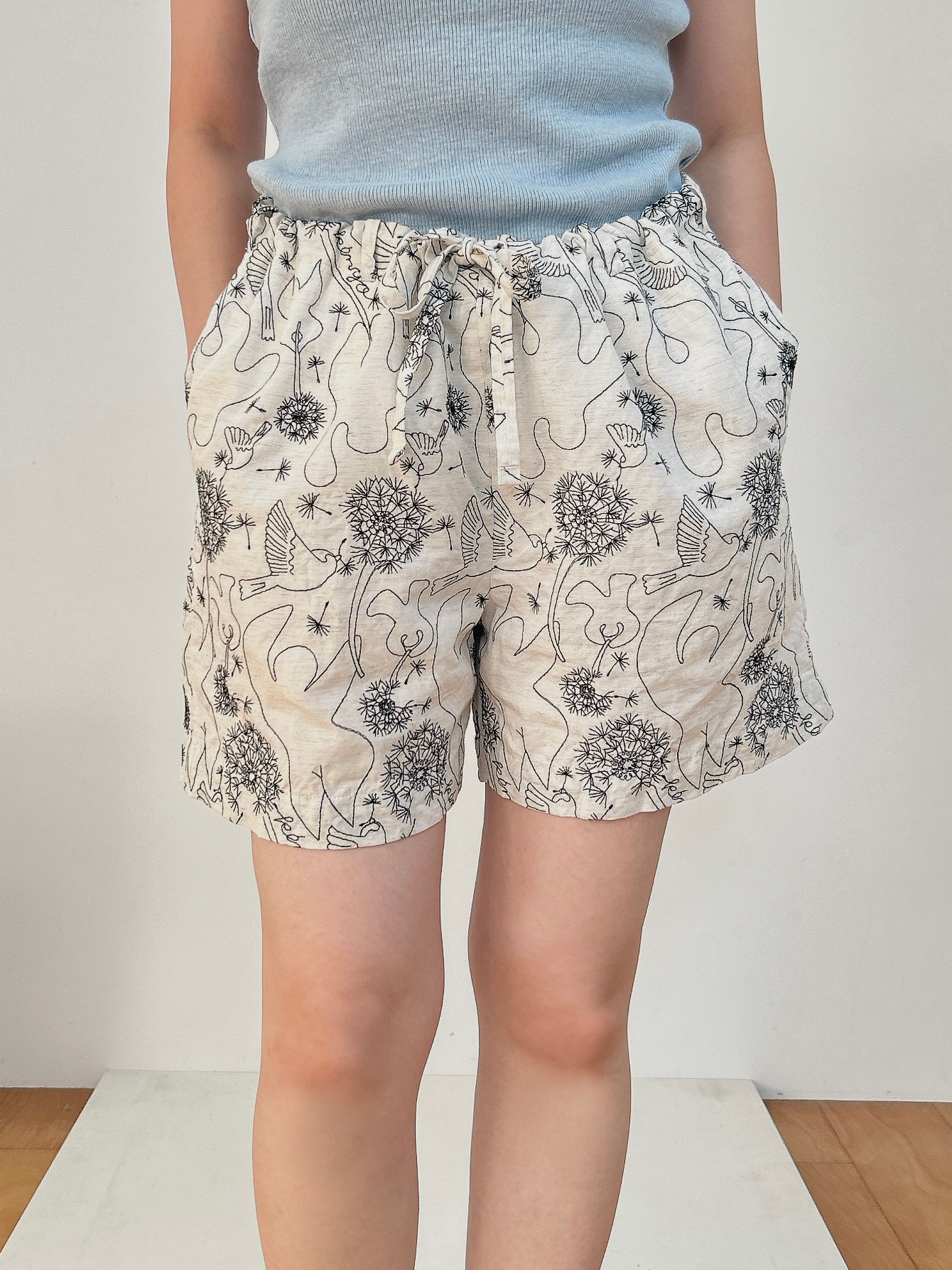 "susume tamhoho" embroidery shorts