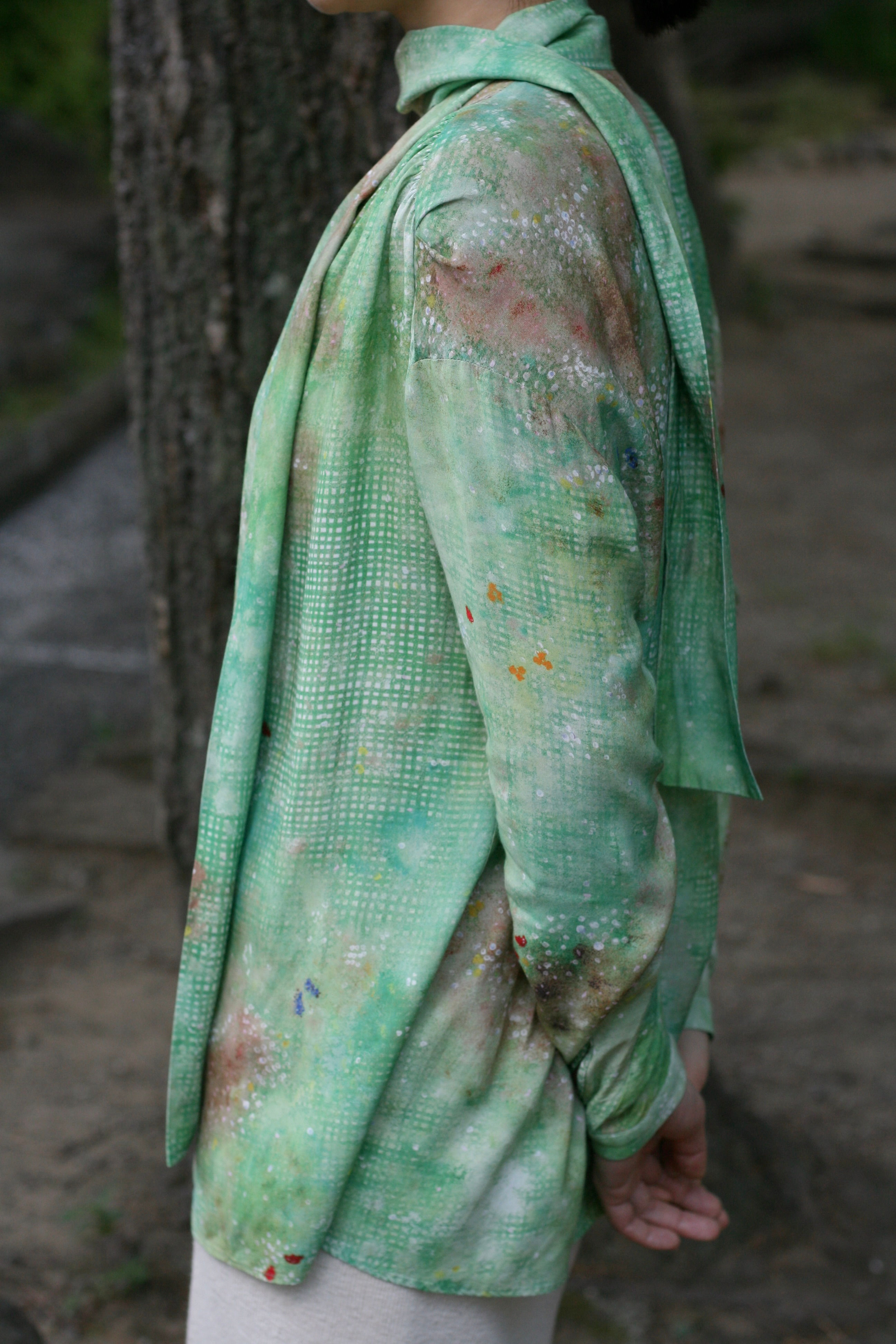 "secret garden"scarf blouse