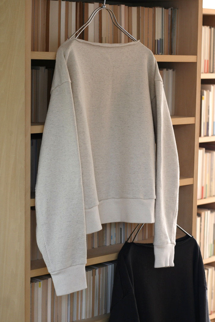 slash neck sweat "mini"