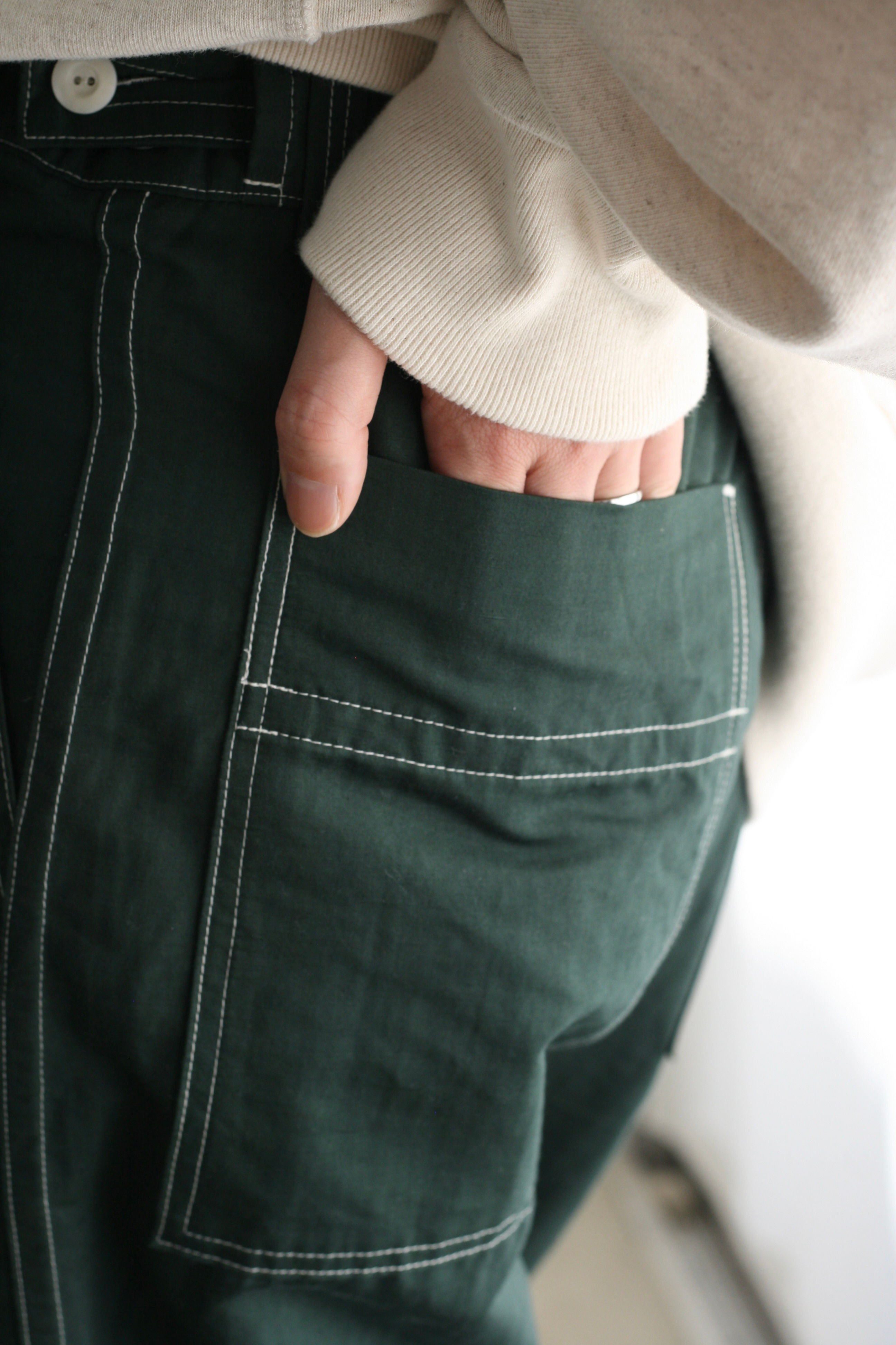 【27SS予約商品】silky twill work pants