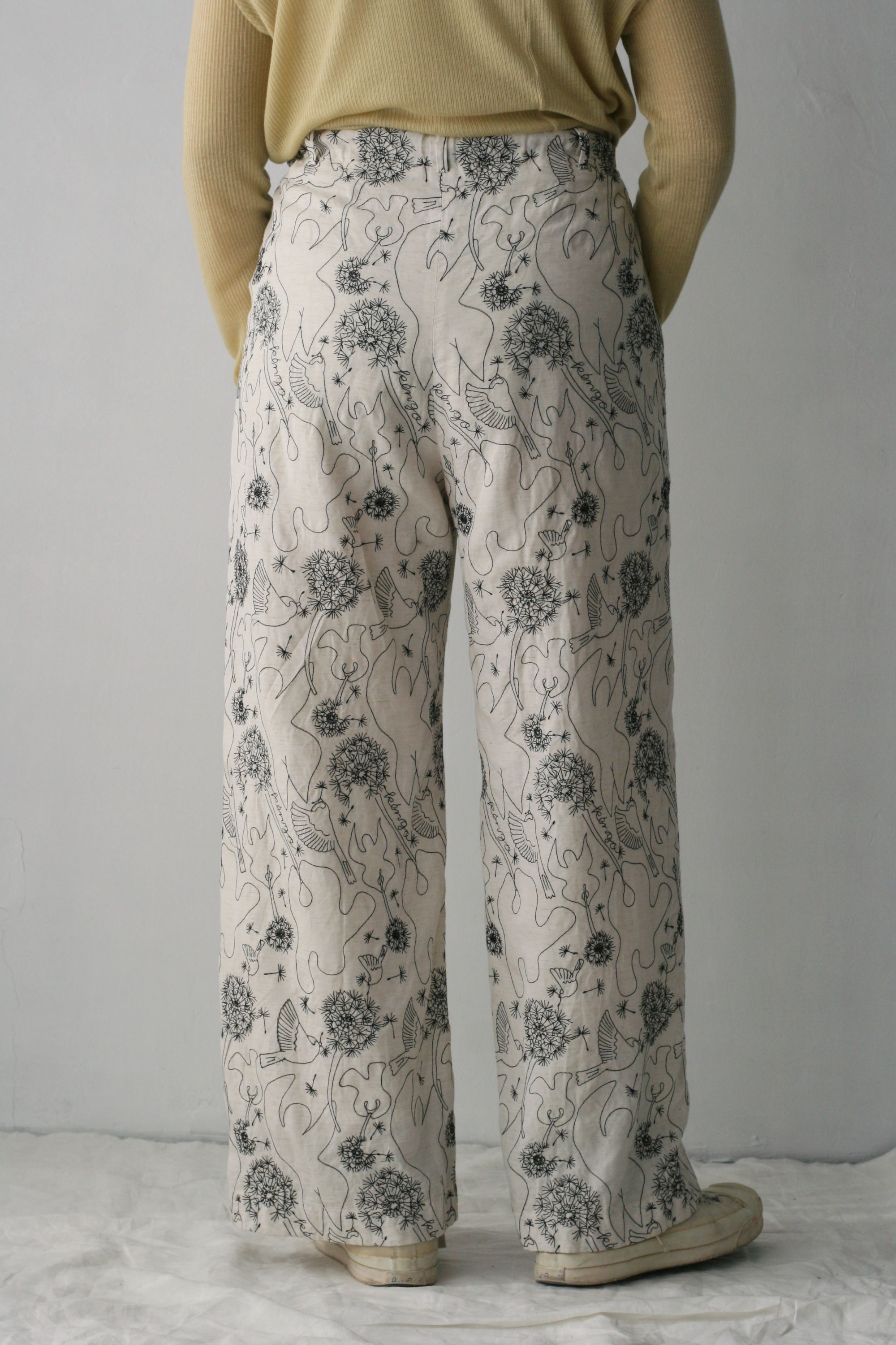 "susume tamhoho" embroidery pants