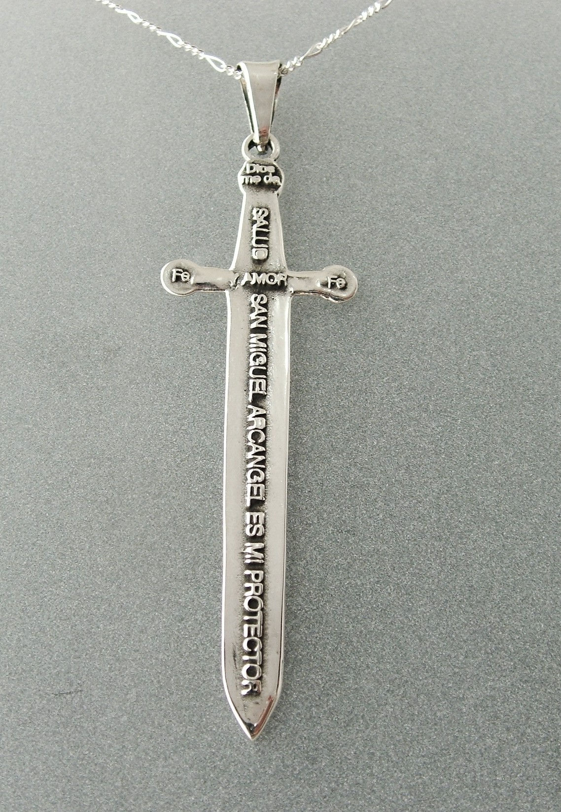 Dije De Espada De San Miguel En Plata Ley 0.925