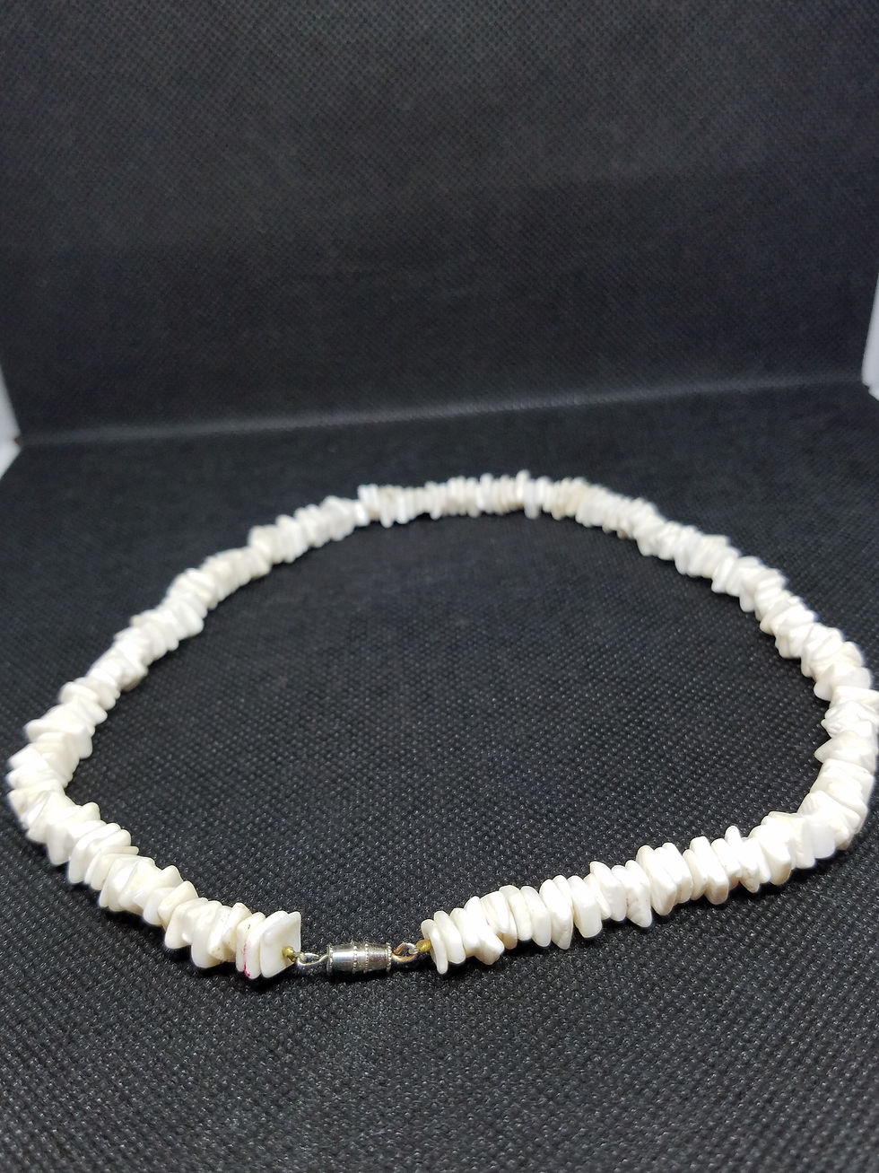 Thumbnail: Vintage White Puka Chip Shell Beach Surfer Choker Necklace 17"