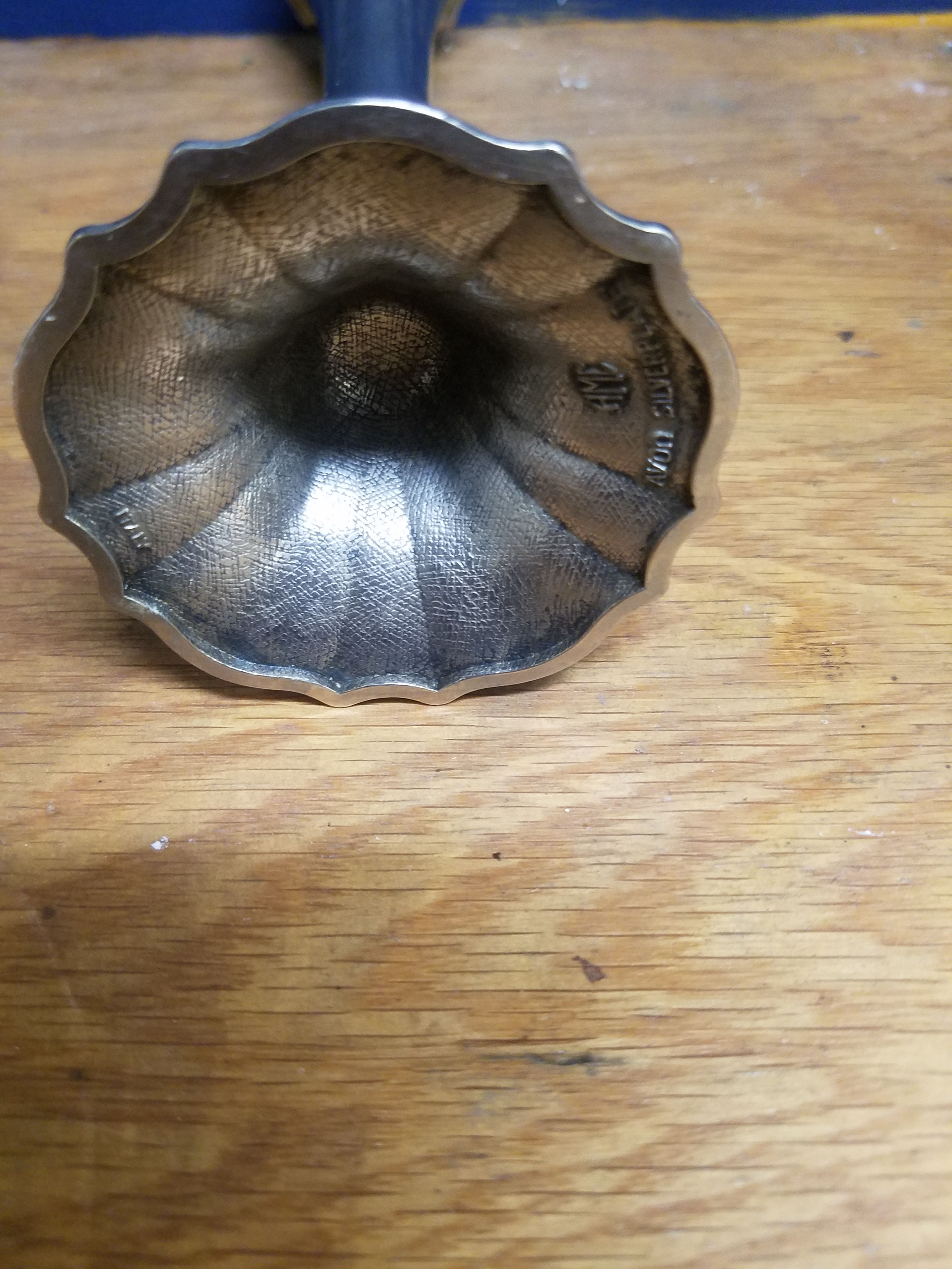 Vintage AVON Bud Vase HUDSON MANOR COLLECTION 1978 Award SILVERPLATE Italy