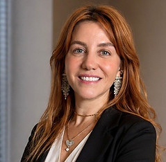 Karina Barros.jpg